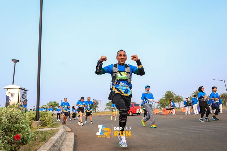Race photo from ISOPlus Run 2024 Jakarta