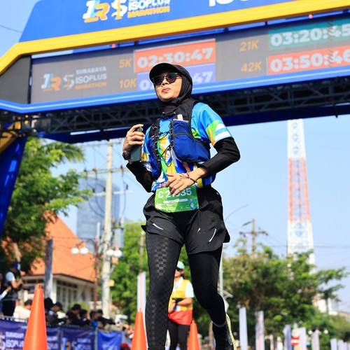 Race photo from SURABAYA ISOPLUS MARATHON 2026