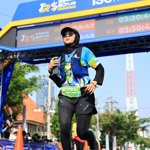Race photo from SURABAYA ISOPLUS MARATHON 2026