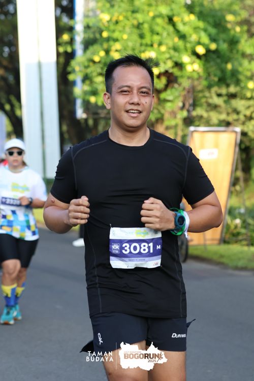 Race photo from Taman Budaya x BOGORUN 2025