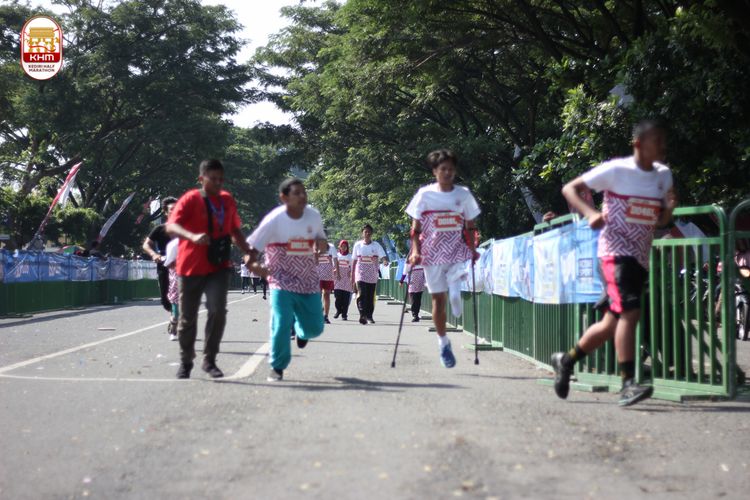 Race photo from Kediri Half Marathon 2024