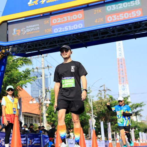 Race photo from SURABAYA ISOPLUS MARATHON 2026
