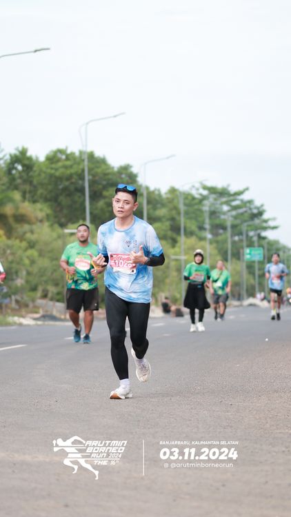 Race photo from Arutmin Borneo Run 2024
