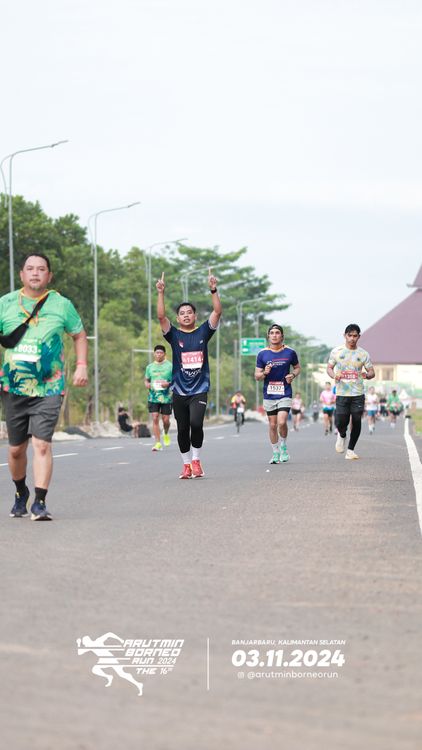 Race photo from Arutmin Borneo Run 2024