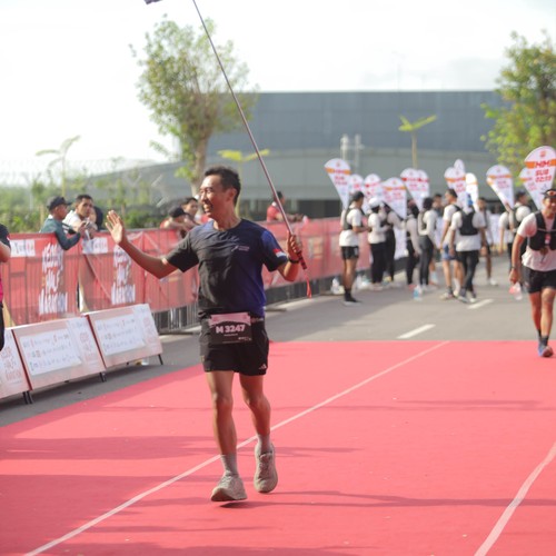 Race photo from KEDIRI HALF MARATHON 2026
