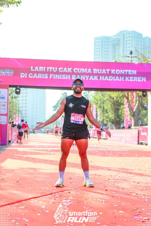 Race photo from Smartfren Run 2025 