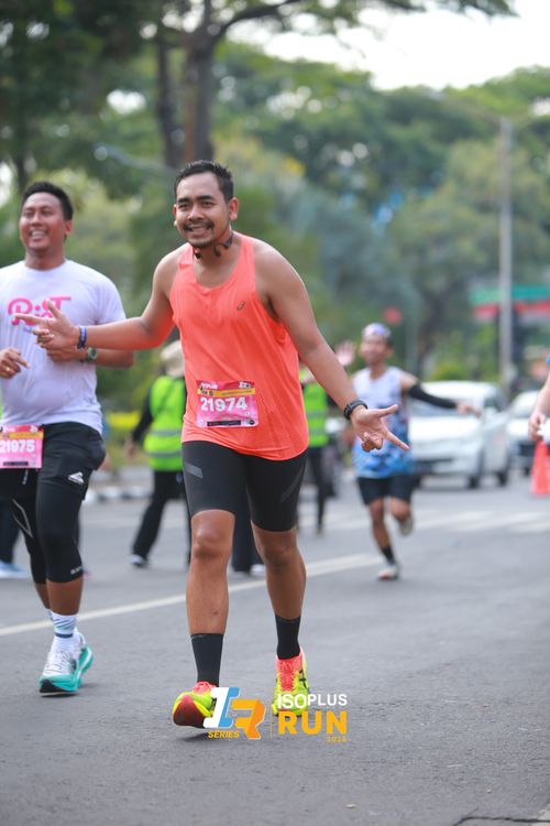 Race photo from Isoplus Run 2024 Surabaya