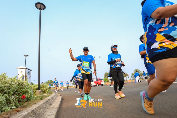 Race photo from ISOPlus Run 2024 Jakarta