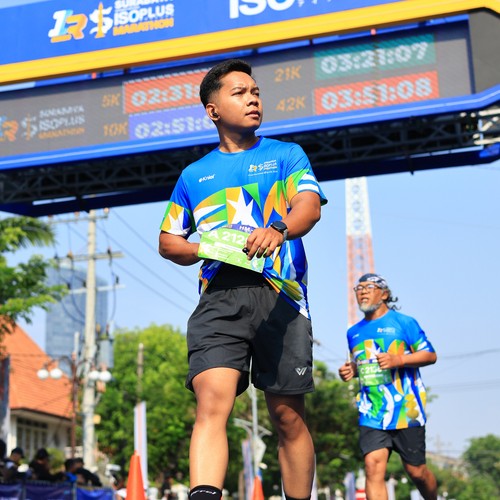 Race photo from SURABAYA ISOPLUS MARATHON 2026