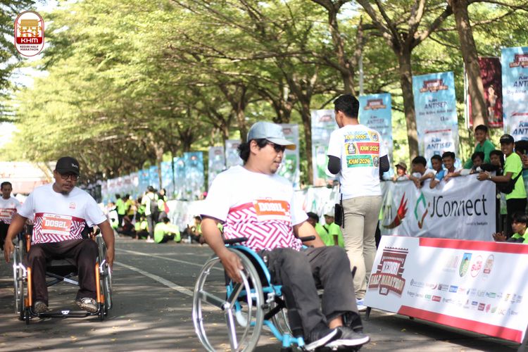 Race photo from Kediri Half Marathon 2024
