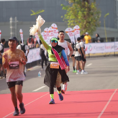 Race photo from KEDIRI HALF MARATHON 2026