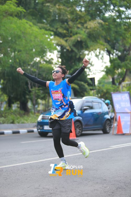 Race photo from Isoplus Run 2024 Surabaya