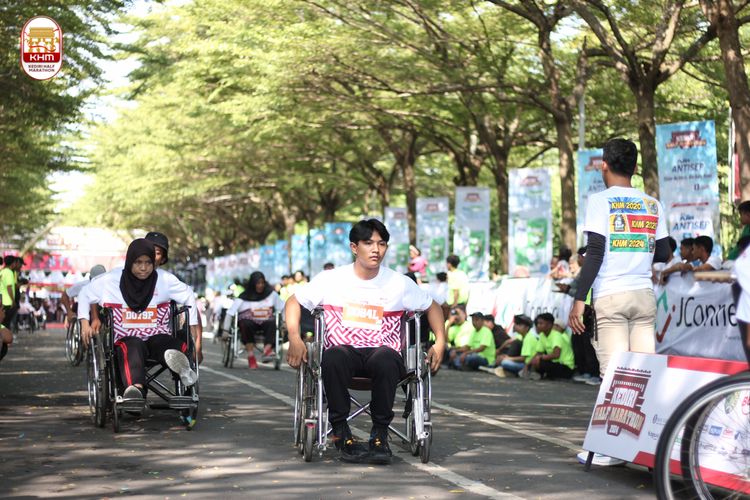 Race photo from Kediri Half Marathon 2024