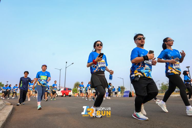 Race photo from ISOPlus Run 2024 Jakarta
