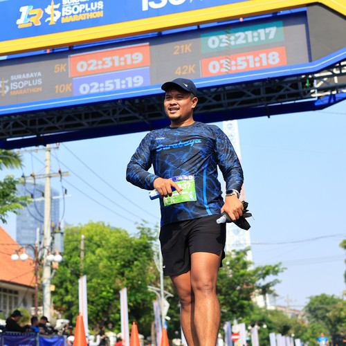 Race photo from SURABAYA ISOPLUS MARATHON 2026