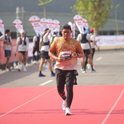 Race photo from KEDIRI HALF MARATHON 2026