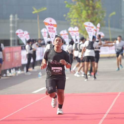 Race photo from KEDIRI HALF MARATHON 2026