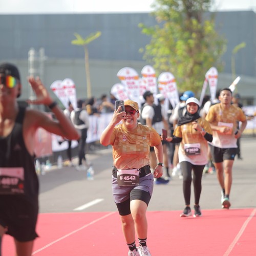 Race photo from KEDIRI HALF MARATHON 2026