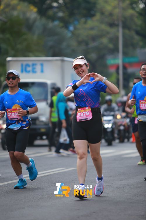 Race photo from Isoplus Run 2024 Surabaya