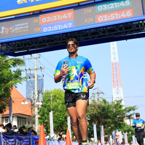 Race photo from SURABAYA ISOPLUS MARATHON 2026