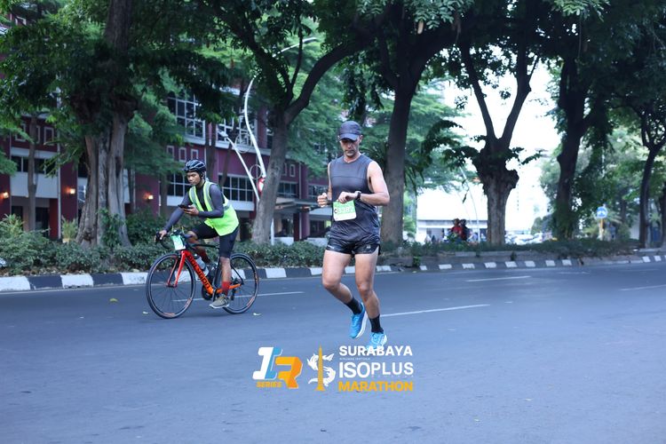 Race photo from SURABAYA ISOPLUS MARATHON 2025