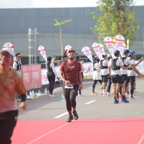 Race photo from KEDIRI HALF MARATHON 2026