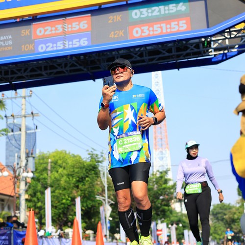 Race photo from SURABAYA ISOPLUS MARATHON 2026