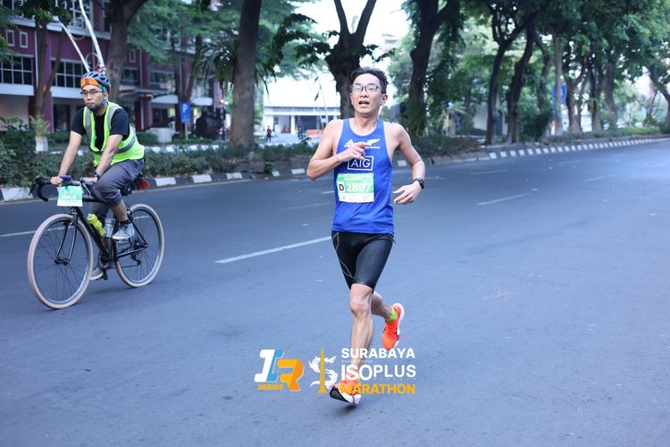 Race photo from SURABAYA ISOPLUS MARATHON 2025