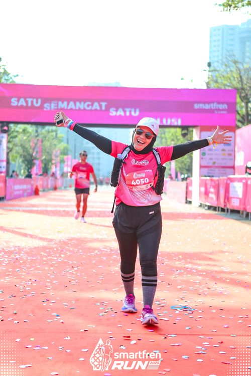Race photo from Smartfren Run 2025 