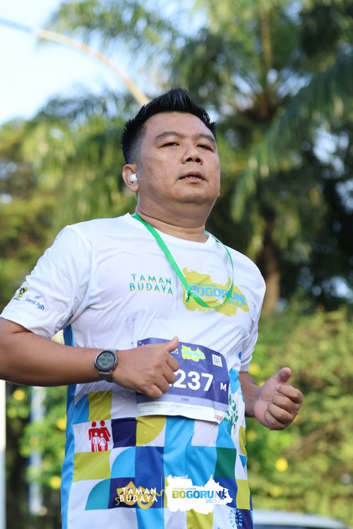 Race photo from Taman Budaya x BOGORUN 2025