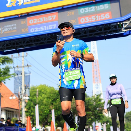 Race photo from SURABAYA ISOPLUS MARATHON 2026