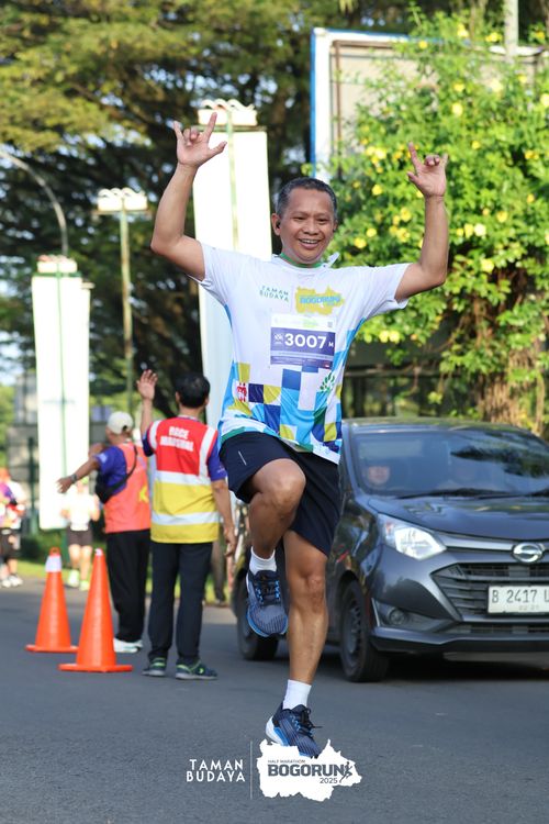 Race photo from Taman Budaya x BOGORUN 2025
