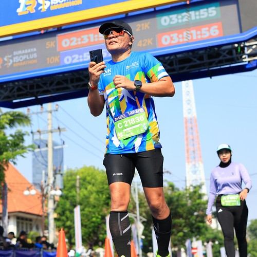 Race photo from SURABAYA ISOPLUS MARATHON 2026