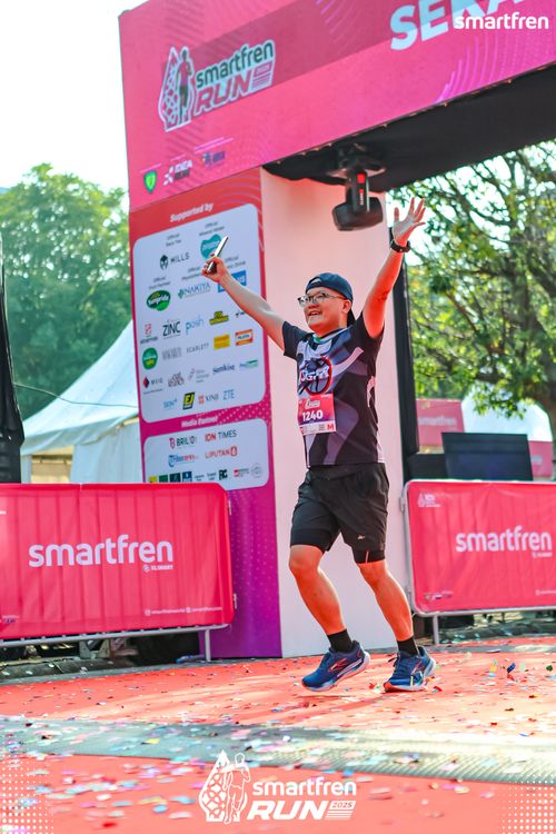 Race photo from Smartfren Run 2025 