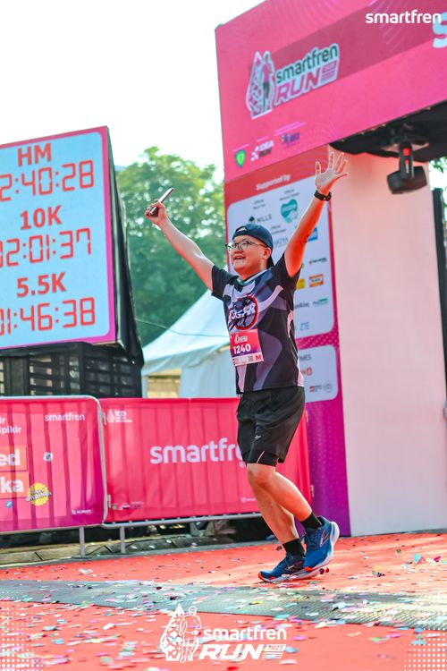Race photo from Smartfren Run 2025 