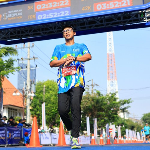 Race photo from SURABAYA ISOPLUS MARATHON 2026