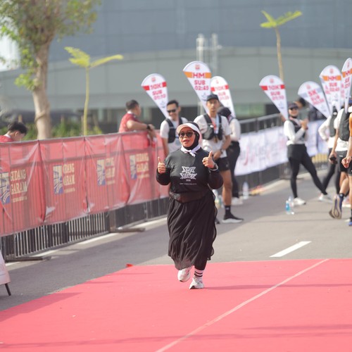 Race photo from KEDIRI HALF MARATHON 2026