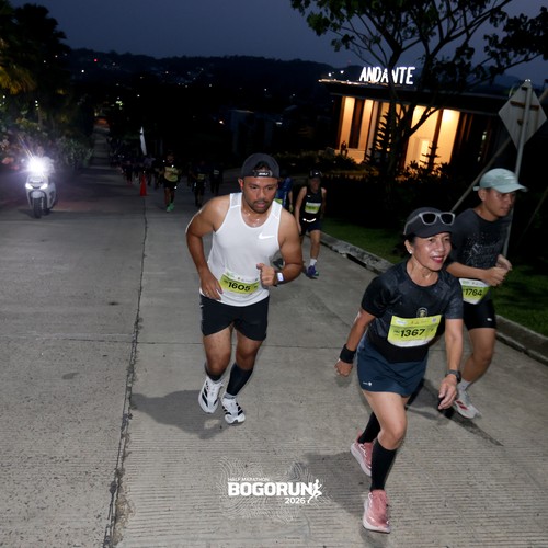 Race photo from BOGORUN 2026