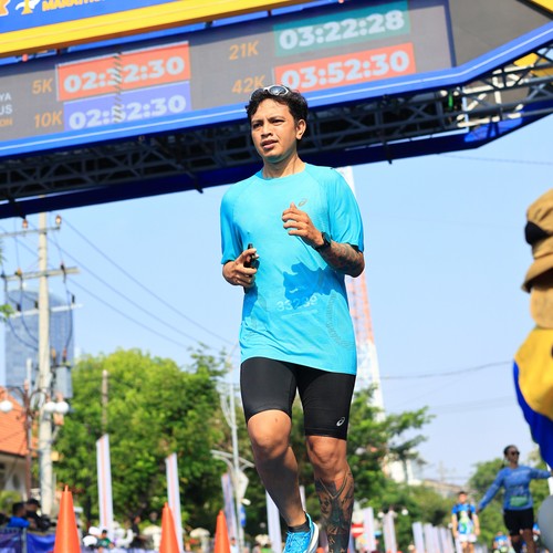 Race photo from SURABAYA ISOPLUS MARATHON 2026