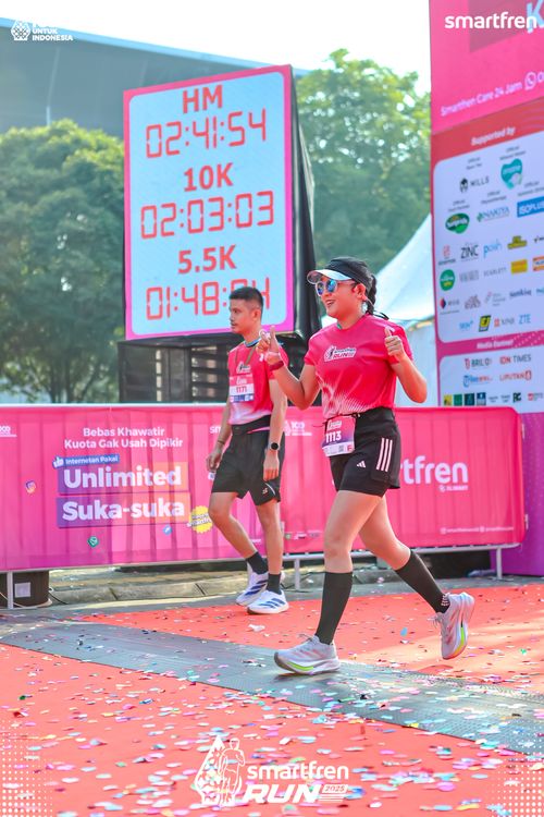 Race photo from Smartfren Run 2025 