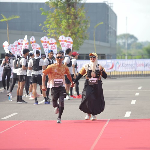 Race photo from KEDIRI HALF MARATHON 2026