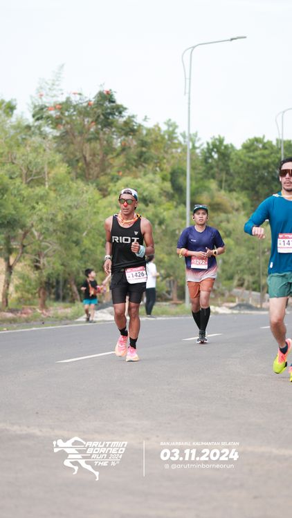 Race photo from Arutmin Borneo Run 2024