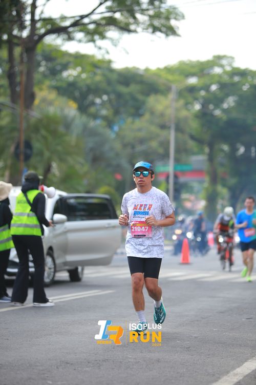 Race photo from Isoplus Run 2024 Surabaya