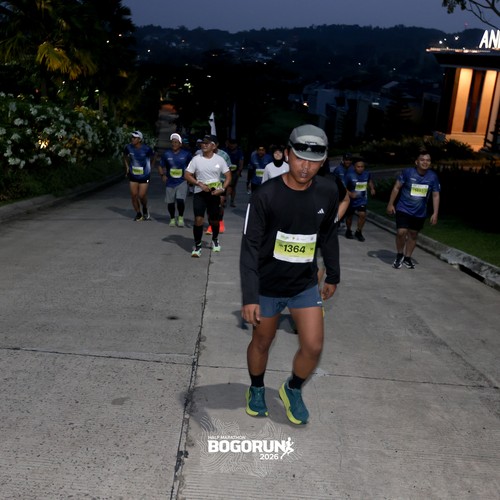 Race photo from BOGORUN 2026