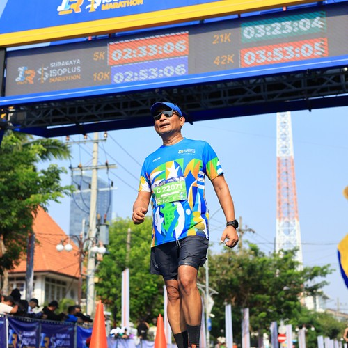 Race photo from SURABAYA ISOPLUS MARATHON 2026