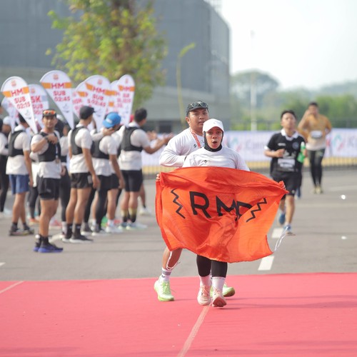 Race photo from KEDIRI HALF MARATHON 2026