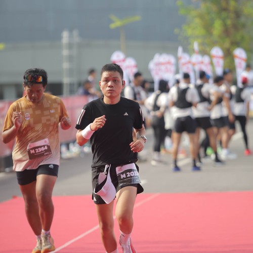 Race photo from KEDIRI HALF MARATHON 2026