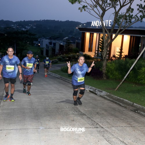 Race photo from BOGORUN 2026