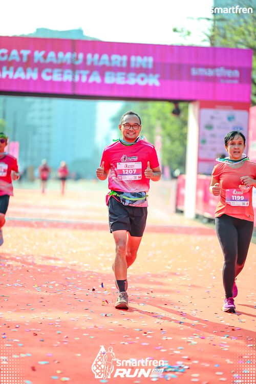 Race photo from Smartfren Run 2025 
