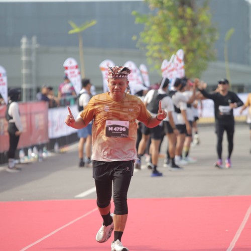 Race photo from KEDIRI HALF MARATHON 2026